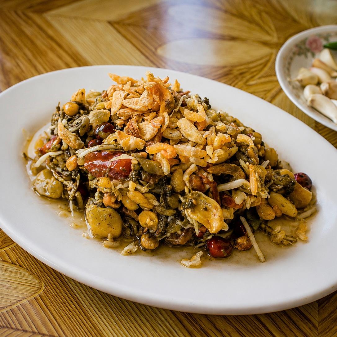 Lahpet Thoke – Tea Leaf Salad